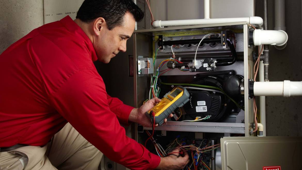 Importance of Hiring an Air Conditioner Repair Professional