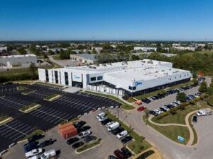 Midea RAC Expands Louisville Research Center With New HVAC Lab, Showroom