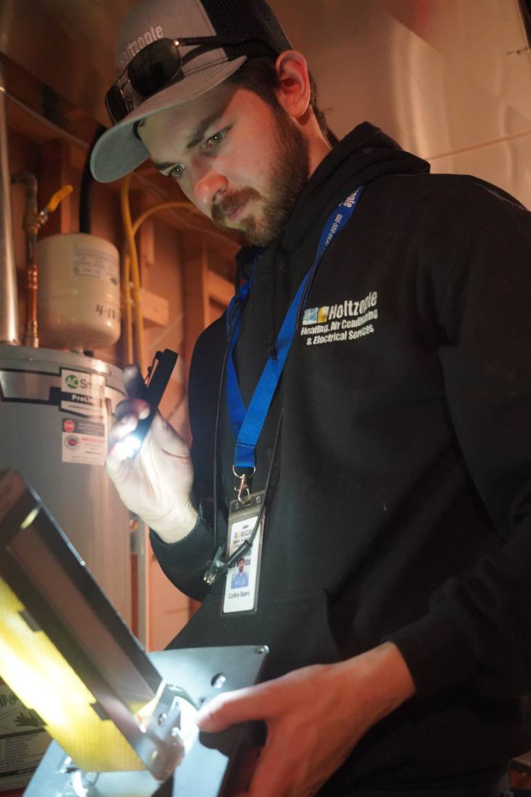UV Light for Furnace Systems: Should You Put One on Yours?