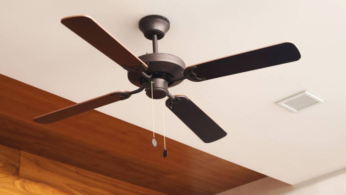 How to use Ceiling Fans to Add Comfort to your AC System